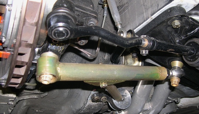 Gr-A style front control arm installed on an E30 M3