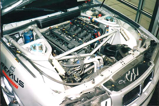  E36 McLaren Super Touring Car engine compartment 