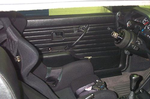Modified E30 armrest provides more clearance for your elbows
